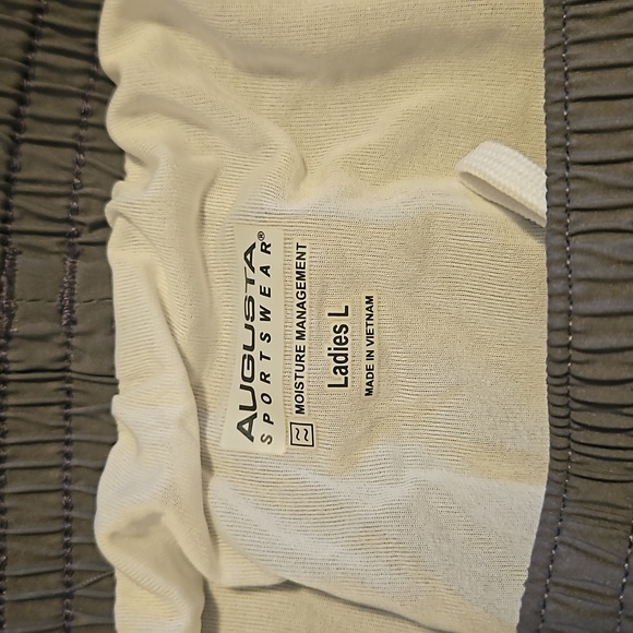 Ladies' Junior Fit Running Shorts NWT Augusta - Picture 2 of 4